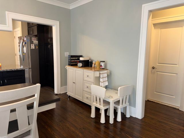 608 S Edgeworth Avenue, Royal Oak, MI 48067