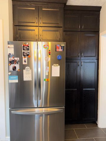 608 S Edgeworth Avenue, Royal Oak, MI 48067