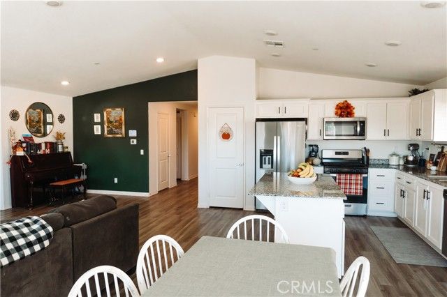 1872 Bridle Trail, San Jacinto, CA 92582