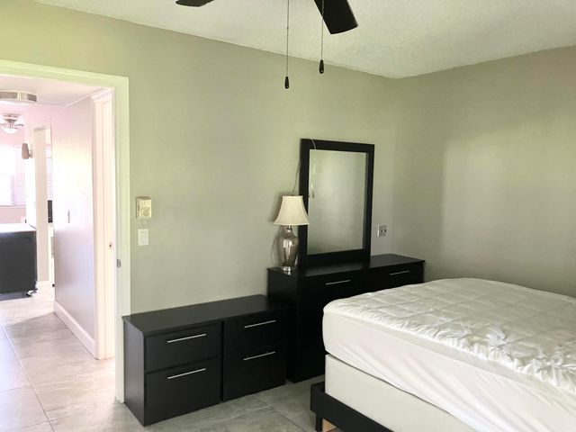 97 Ventnor E E 97, Deerfield Beach, FL 33442
