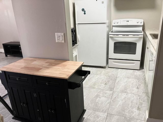 97 Ventnor E E 97, Deerfield Beach, FL 33442