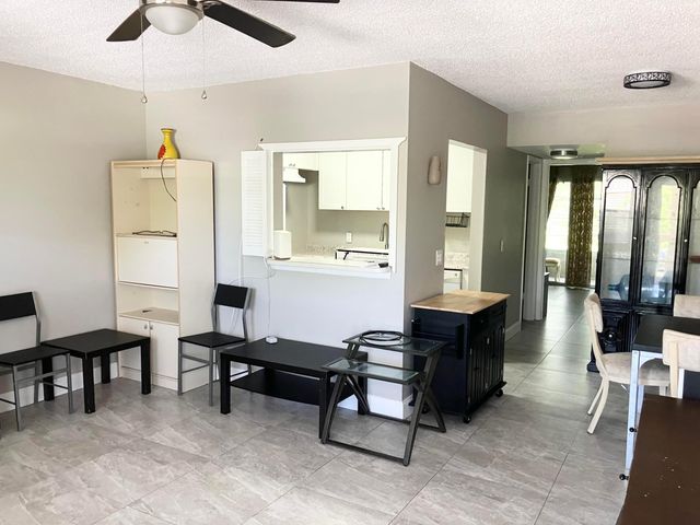 97 Ventnor E E 97, Deerfield Beach, FL 33442