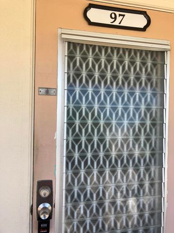 97 Ventnor E E 97, Deerfield Beach, FL 33442