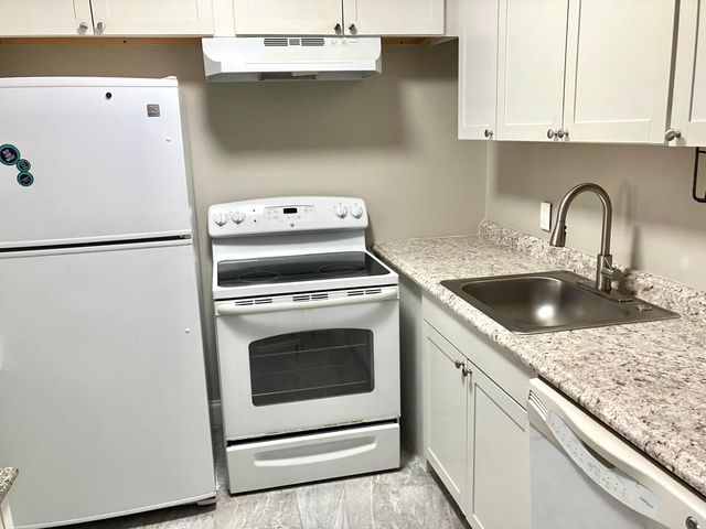 97 Ventnor E E 97, Deerfield Beach, FL 33442