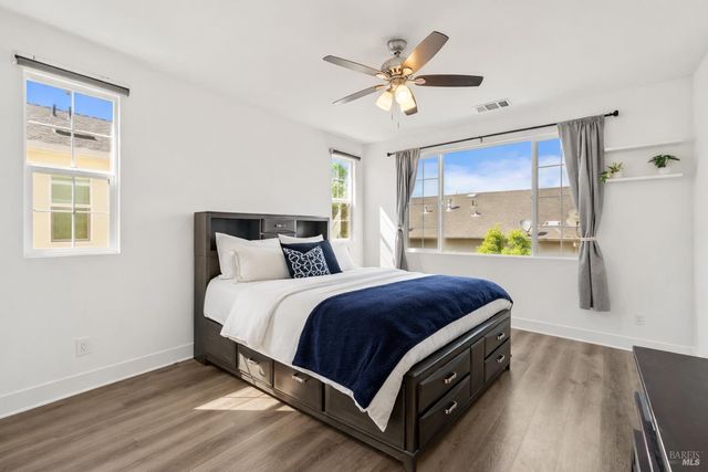 2751 Bella Cir, Santa Rosa, CA 95407