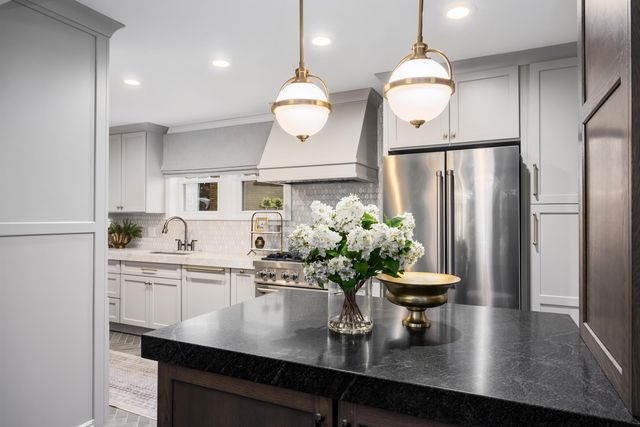 112 S Cassady Avenue, Columbus, OH 43209