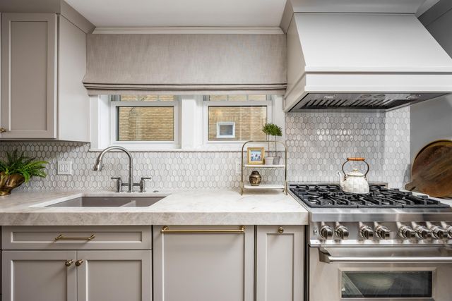 112 S Cassady Avenue, Columbus, OH 43209