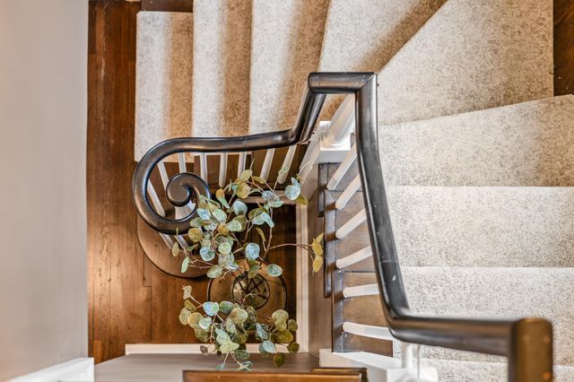 112 S Cassady Avenue, Columbus, OH 43209