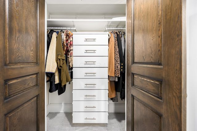 112 S Cassady Avenue, Columbus, OH 43209