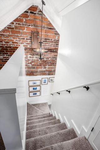 112 S Cassady Avenue, Columbus, OH 43209