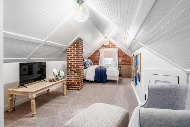 112 S Cassady Avenue, Columbus, OH 43209