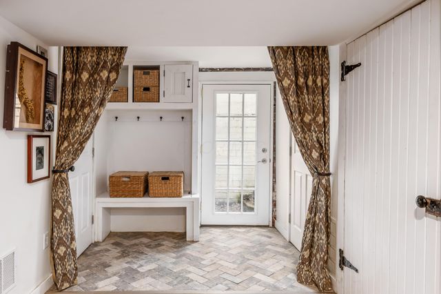 112 S Cassady Avenue, Columbus, OH 43209