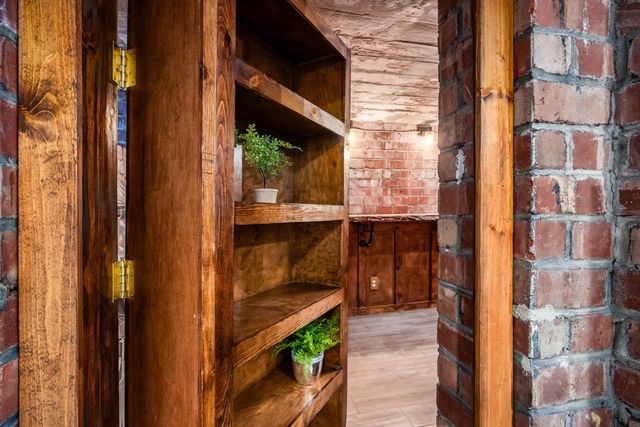 112 S Cassady Avenue, Columbus, OH 43209