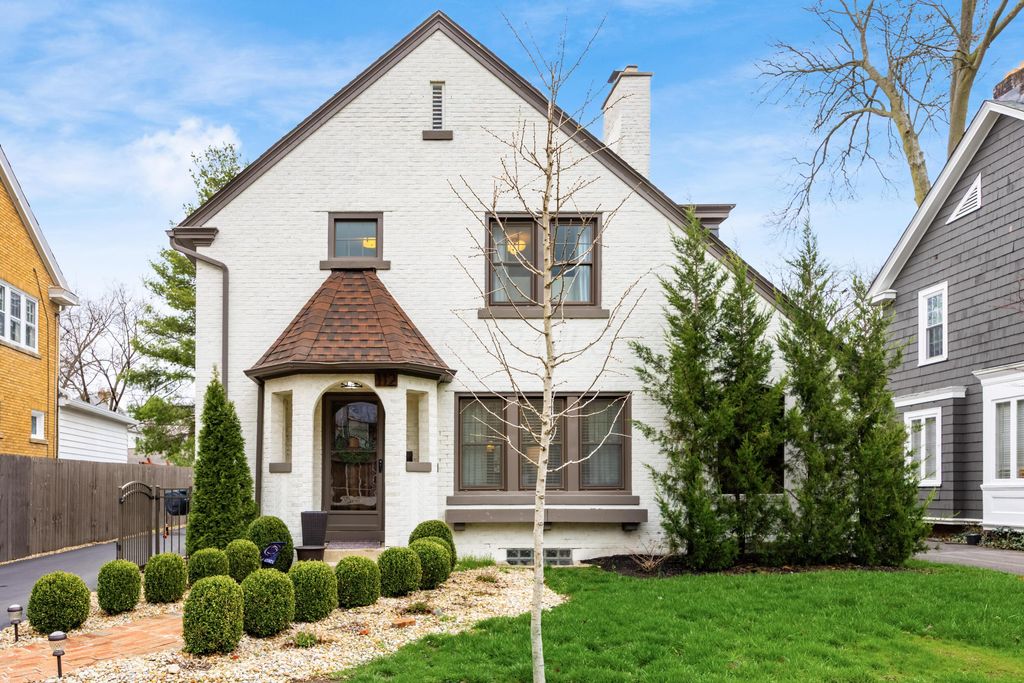 112 S Cassady Avenue, Columbus, OH 43209