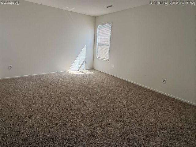 6560 Ridgefield Circle 104, West Bloomfield, MI 48322