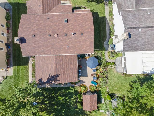 1251 N Scarlet Drive, Addison, IL 60101