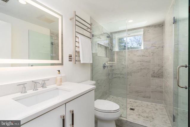 3001 FOXHALL RD NW, Washington, DC 20016