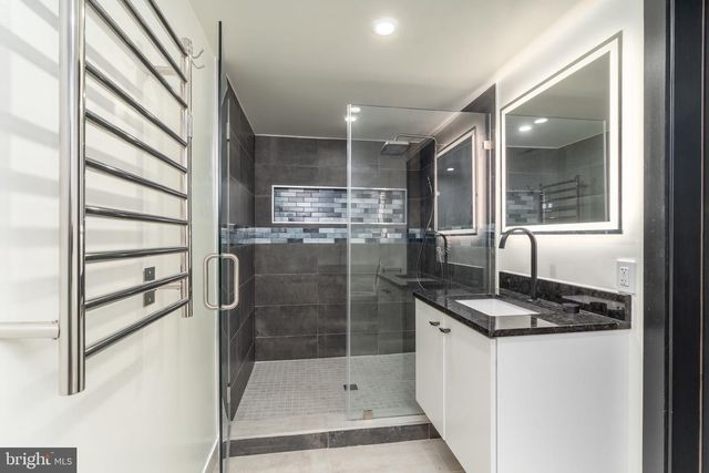 3001 FOXHALL RD NW, Washington, DC 20016