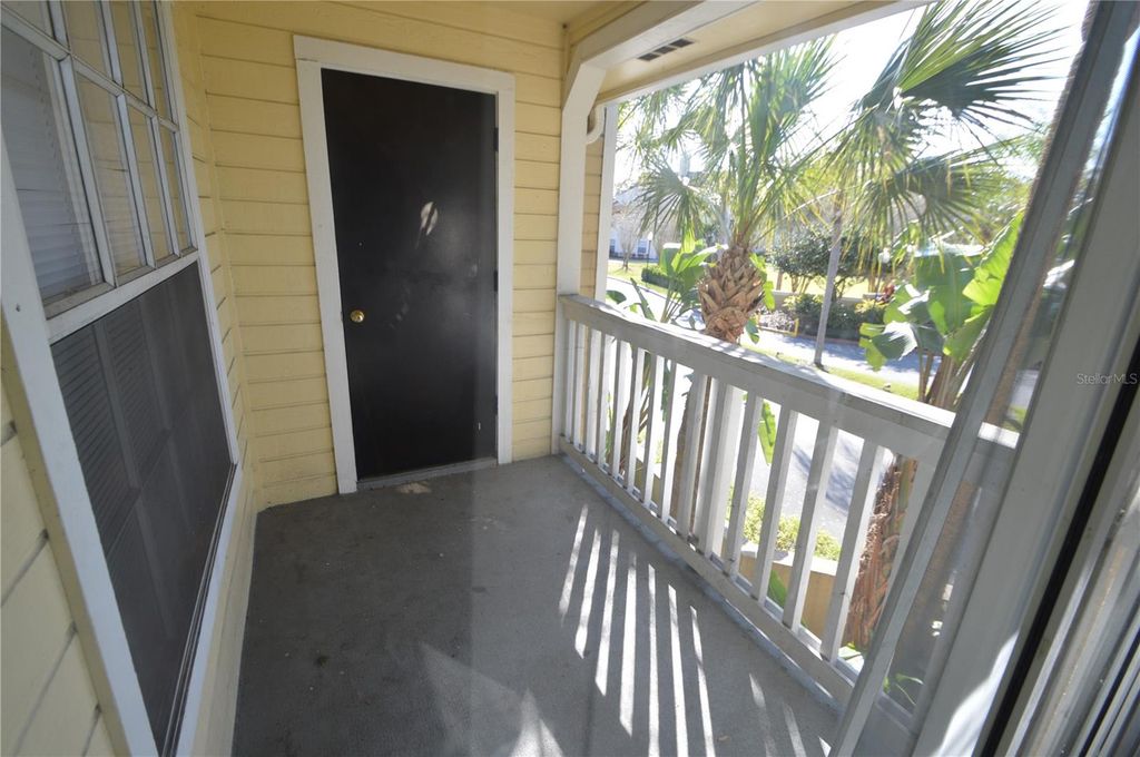 Image 13 of property listing at 1051 S HIAWASSEE ROAD 2128, Orlando, FL 32835