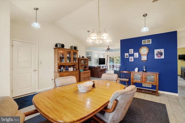 2035 LEONARD ST, York, PA 17404