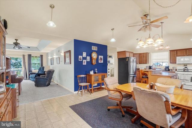 2035 LEONARD ST, York, PA 17404