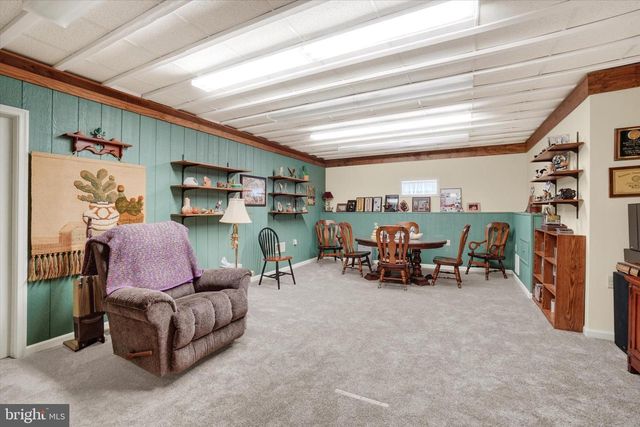 2035 LEONARD ST, York, PA 17404