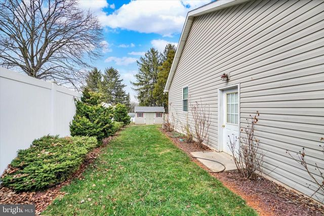 2035 LEONARD ST, York, PA 17404