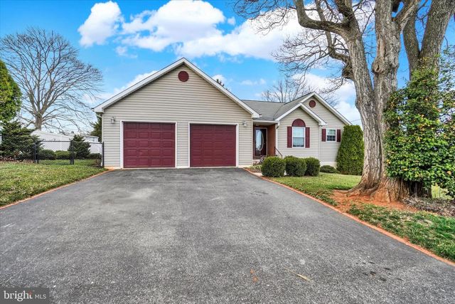 2035 LEONARD ST, York, PA 17404