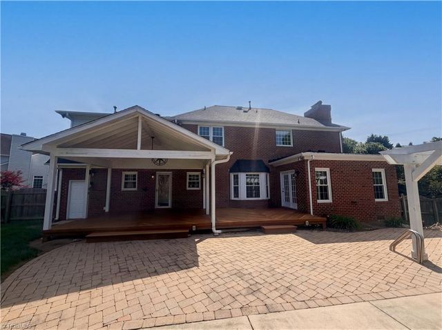 5210 Flintrock Court, Greensboro, NC 27455