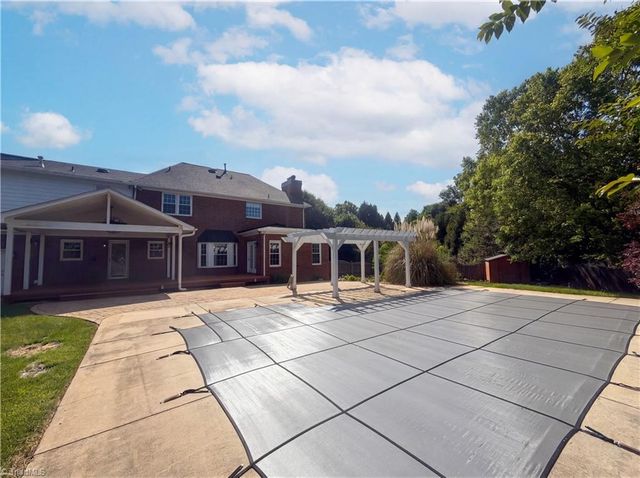 5210 Flintrock Court, Greensboro, NC 27455