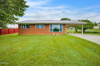 228 Birch Street, Mount Carmel, TN 37645