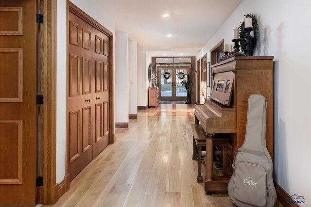 3700 RED ROCK CANYON RD, Rapid City, SD 57702