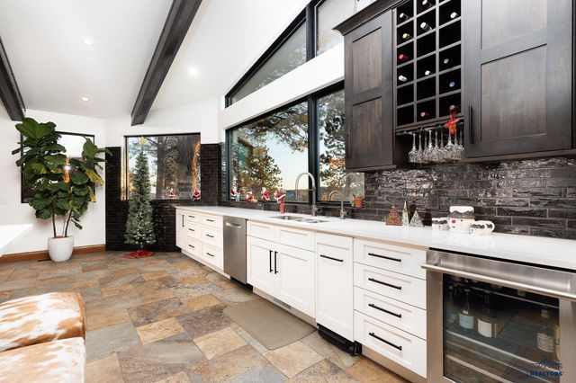 3700 RED ROCK CANYON RD, Rapid City, SD 57702