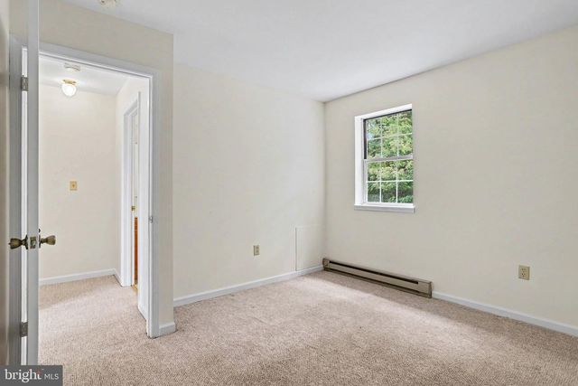 1119 CLOVERTON DR, Columbia, PA 17512