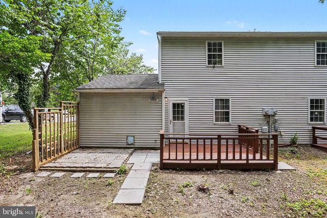 1119 CLOVERTON DR, Columbia, PA 17512