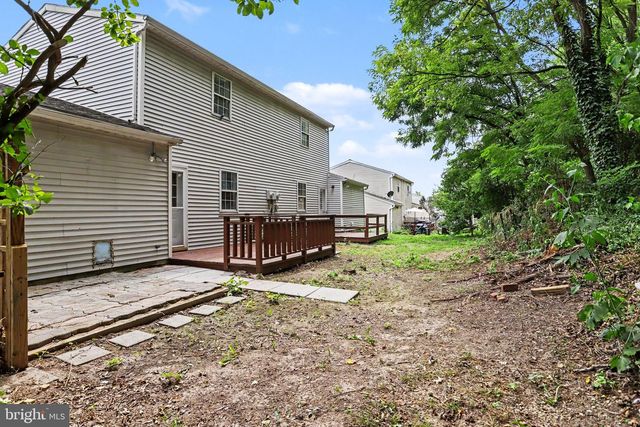 1119 CLOVERTON DR, Columbia, PA 17512
