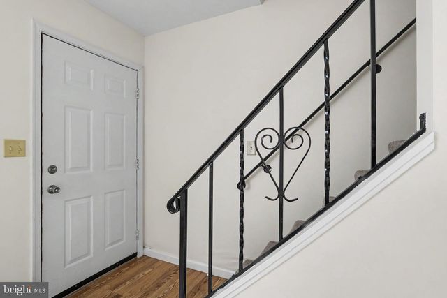 1119 CLOVERTON DR, Columbia, PA 17512