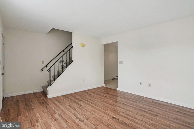1119 CLOVERTON DR, Columbia, PA 17512