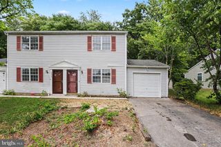 1119 CLOVERTON DR, Columbia, PA 17512