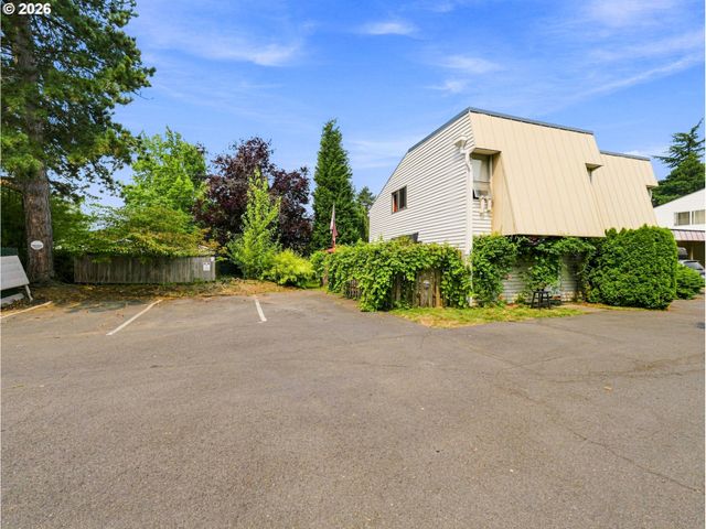 726 Se RENE Ave, Gresham, OR 97080