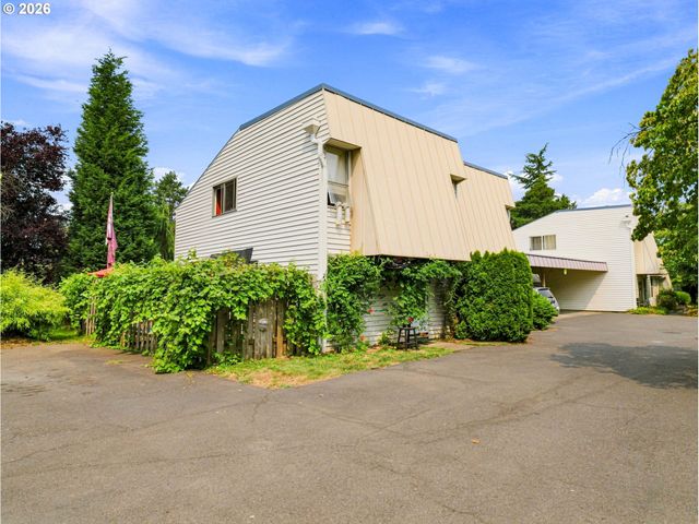 726 Se RENE Ave, Gresham, OR 97080