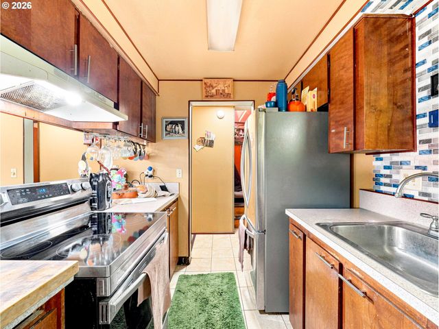 726 Se RENE Ave, Gresham, OR 97080