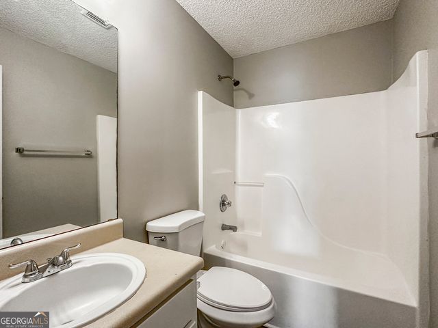 255 Buffington Drive, Union City, GA 30291