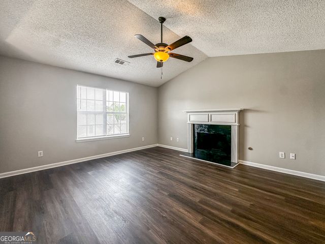 255 Buffington Drive, Union City, GA 30291