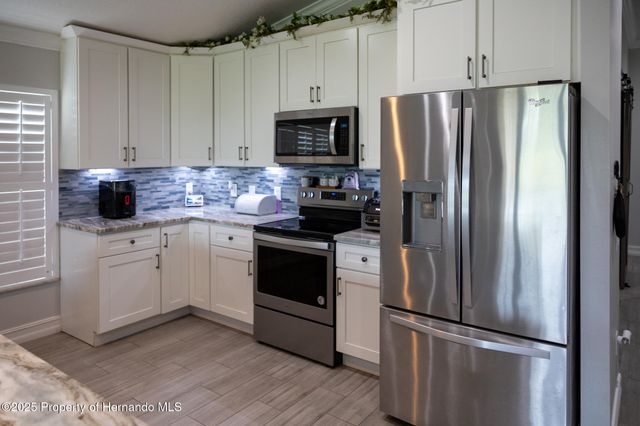 435 Painted Leaf Drive, Brooksville, FL 34604