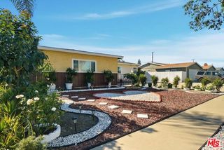 1412 W Baker Avenue, Fullerton, CA 92833
