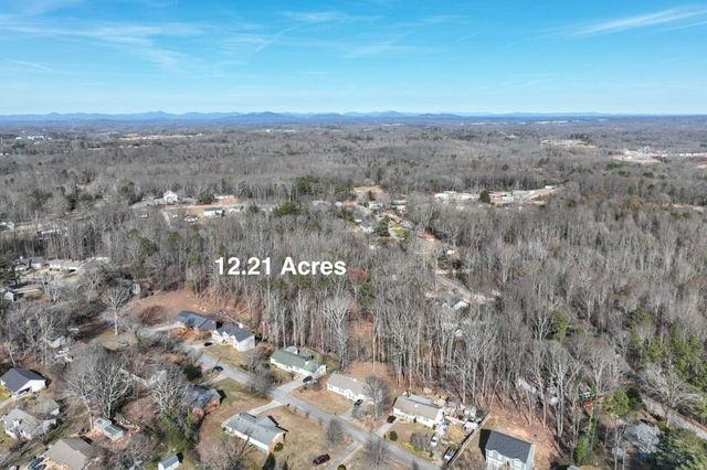 2246 Floyd Road, Gainesville, GA 30507