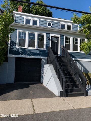 691 Myrtle Avenue, Albany, NY 12208