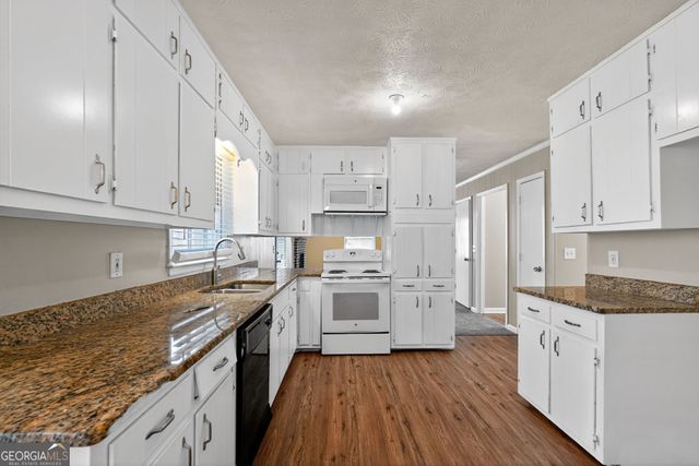 4716 Jakes Trail, Decatur, GA 30034