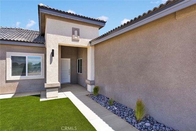 16420 Sitting Bull Street, Victorville, CA 92395